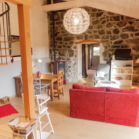 Casa vacanze Cozy Countryside Escape In Auvergne Vachelerie